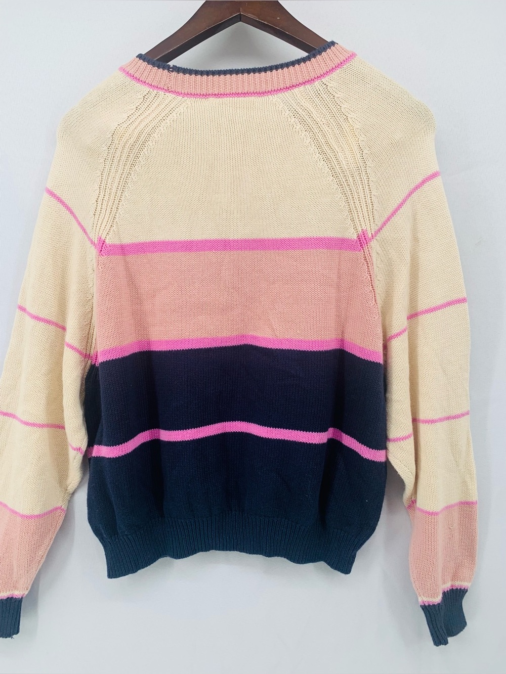 Splendid Sweater - Picture 2 of 8